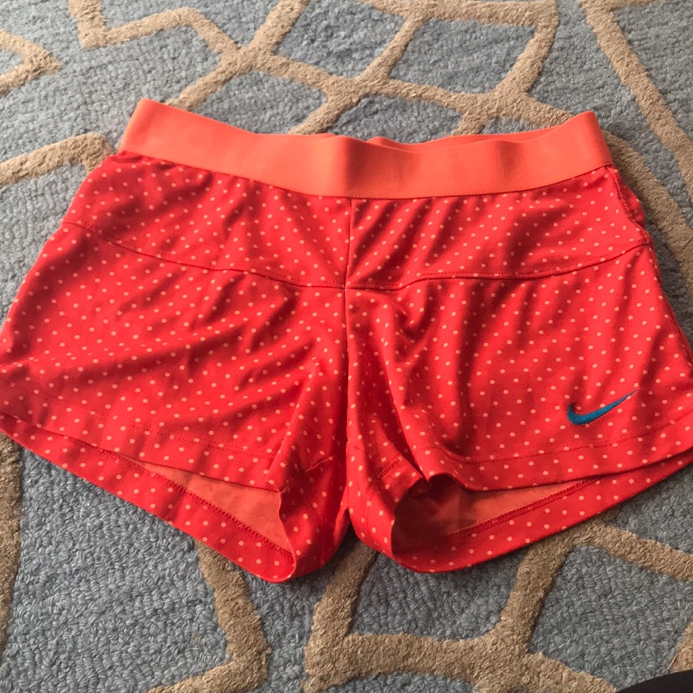 Nike dri fit shorts size Small